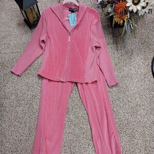 3659 Size 1X Norton McNaughton Pink Two Piece Jogger Set with Ribbed Trim.